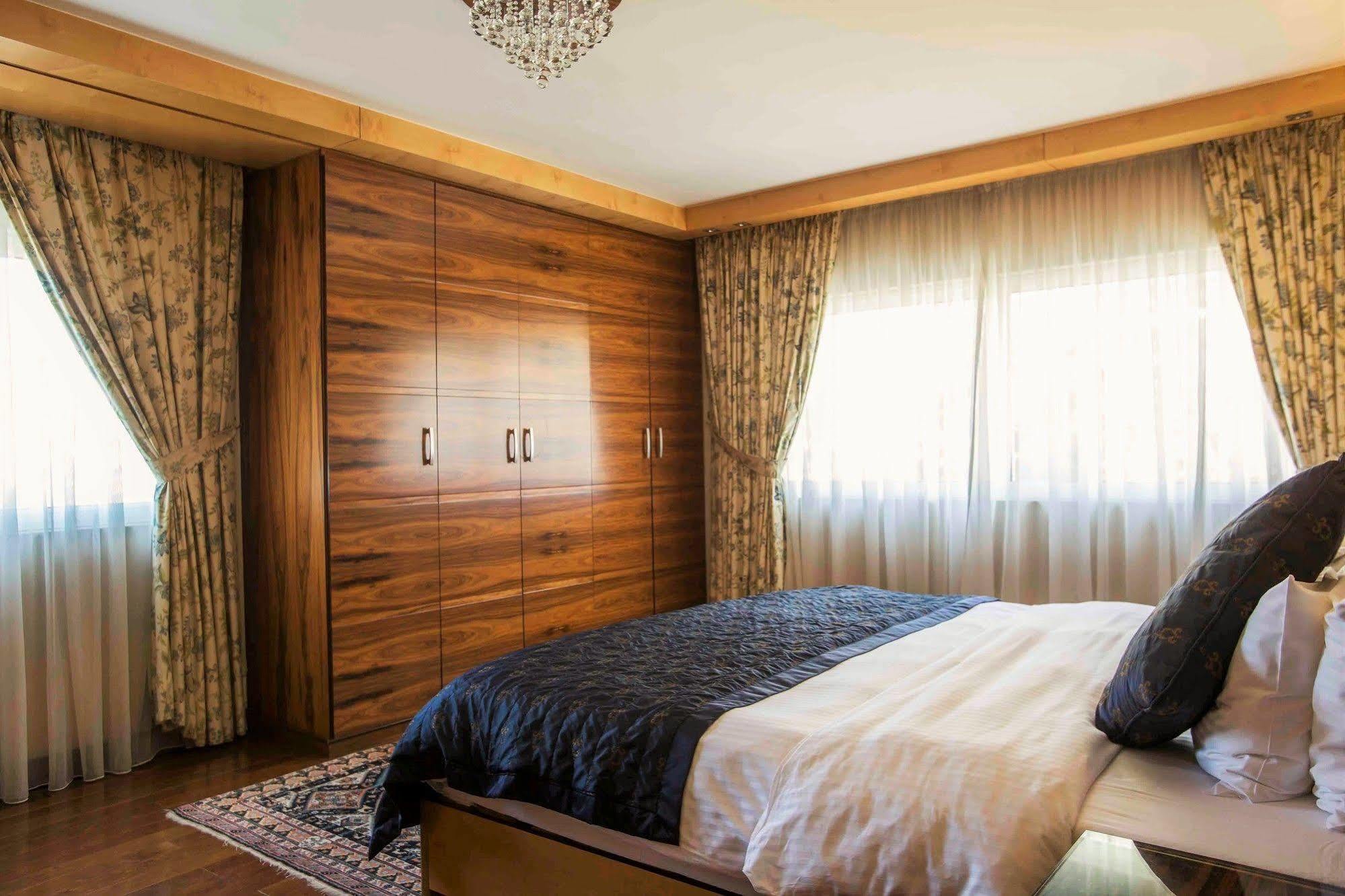 Lahoya Suites Beirut Eksteriør bilde