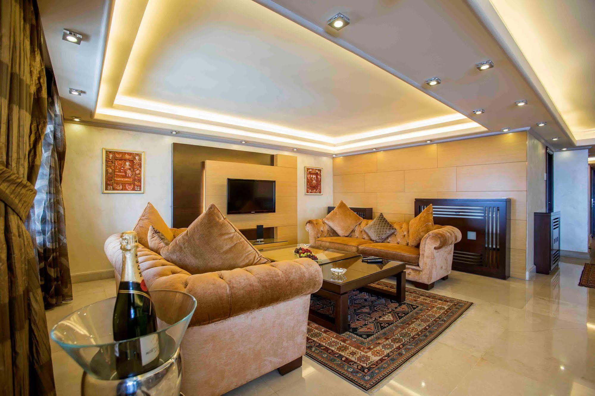 Lahoya Suites Beirut Eksteriør bilde